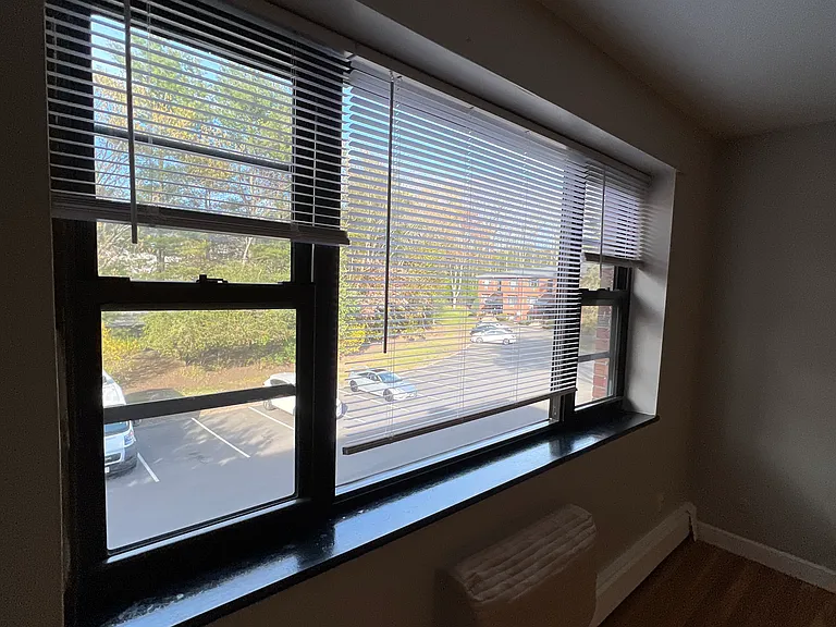Grove St — Photo 15