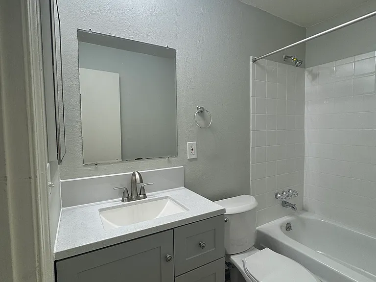 730 Wilcox St — Photo 14