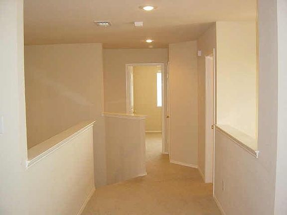 5th image of 7123 Park Hill Trl