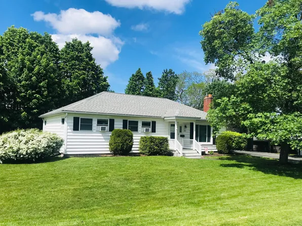 82 Park Ave, Plattsburgh, NY 12901