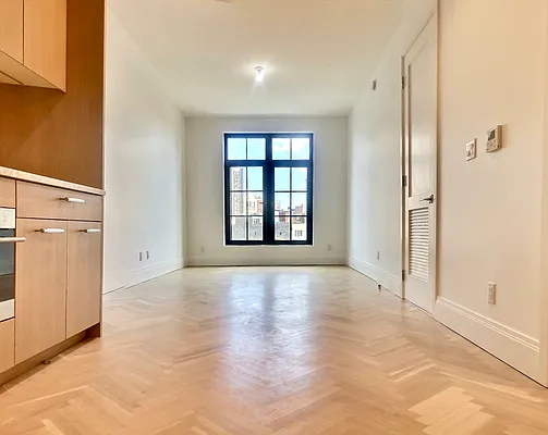 Rented by Nami New York Property LLC | media 2