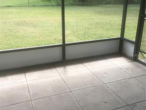 3rd image of 2721 Charleston Dr