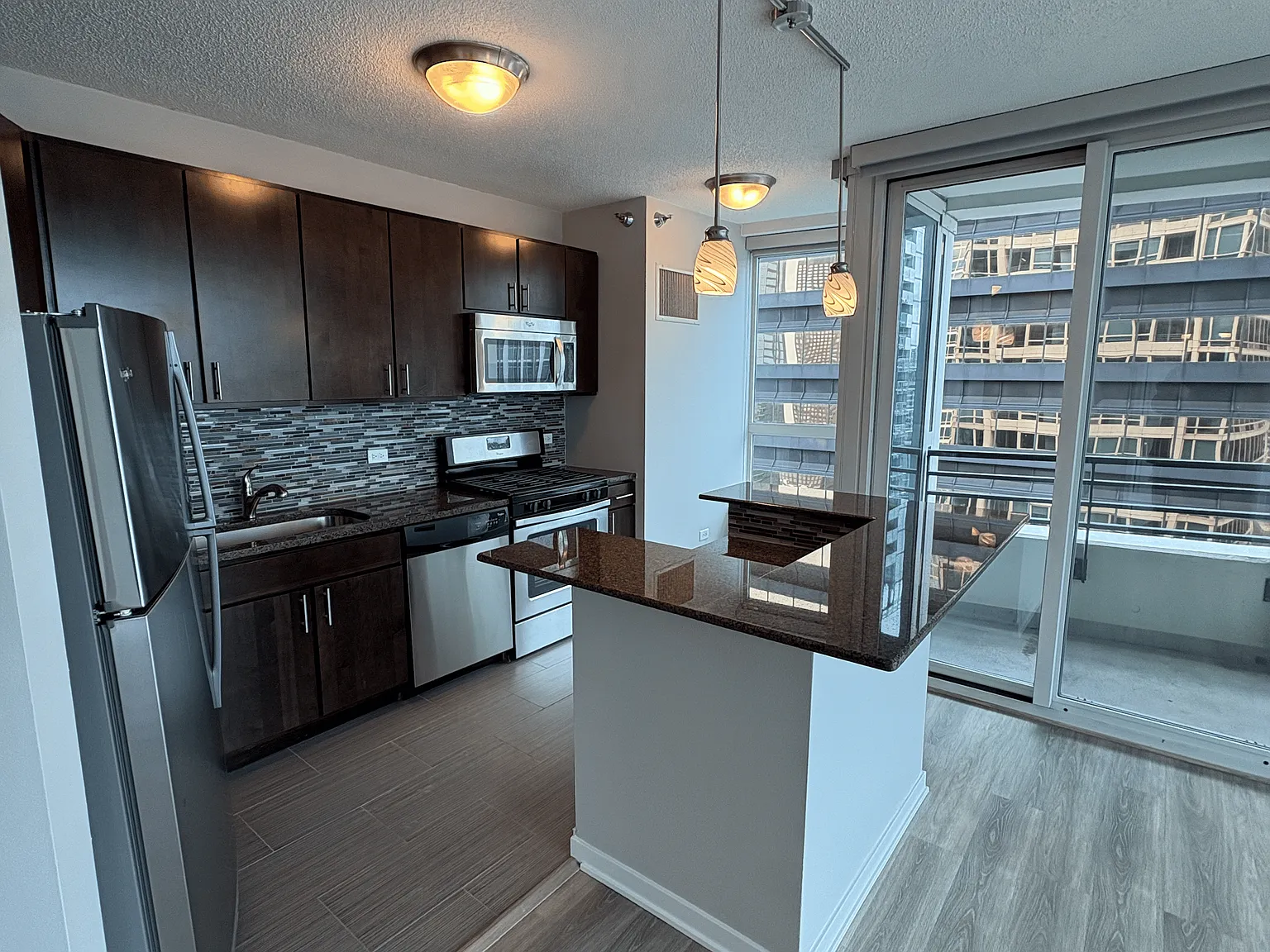 2 bed, 1278 sqft, $3,850 — Photo 3