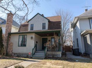 1037 Riverside Dr, South Bend, IN 46616