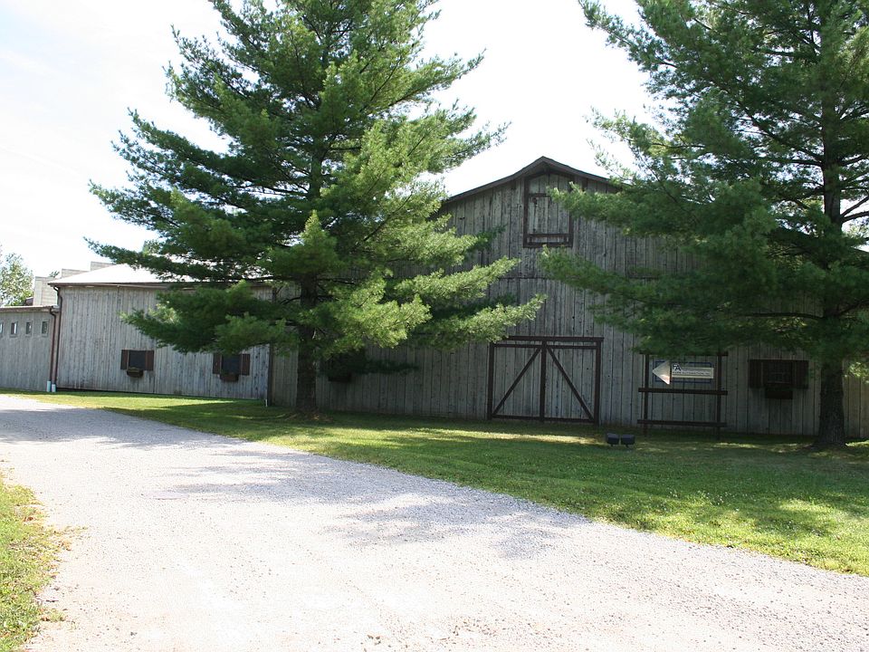 1st image of 58 Sugarbush Ct