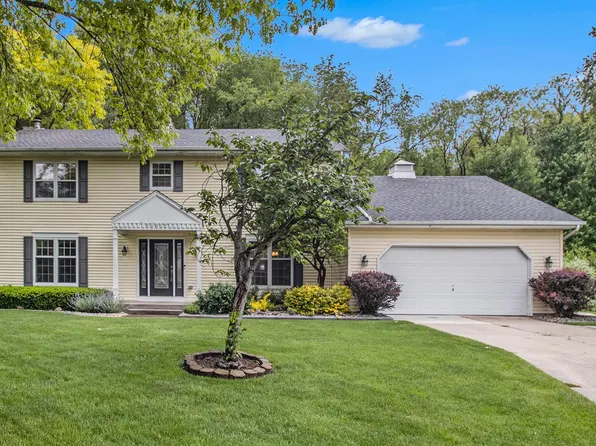 56822 Weymouth Ln, Elkhart, IN 46516