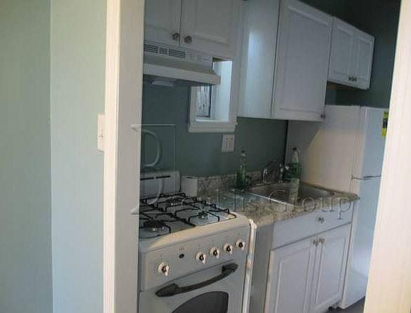 1st image of 3084 14th St APT 2