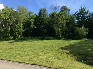 114 Waterside Dr, Beaver Falls, PA 15010