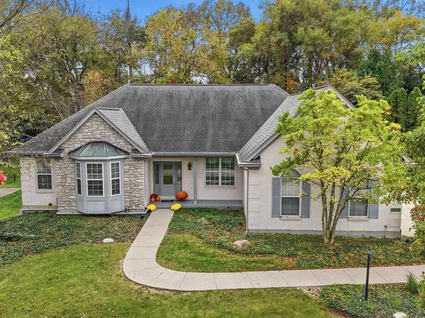 571 Hopper View Blf, Cincinnati, OH 45255