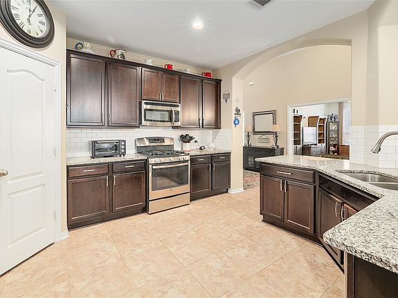 2nd image of 317 Orchard Hill Trl