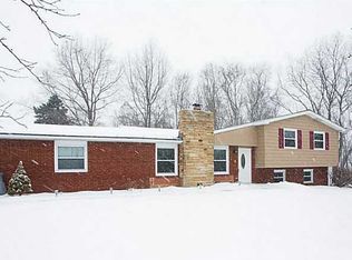 526 Goodridge Dr, Greensburg, PA 15601