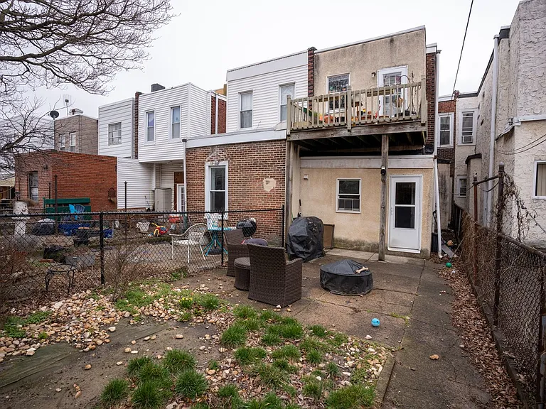 2119 S 13th St — Photo 14