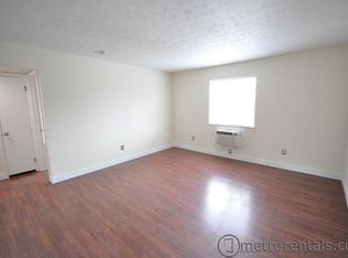 188-190 E Kinnear Aly #192, Columbus, OH 43202
