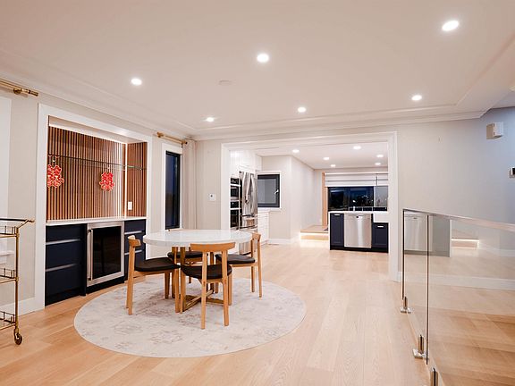 5th image of 20126 Wharf St