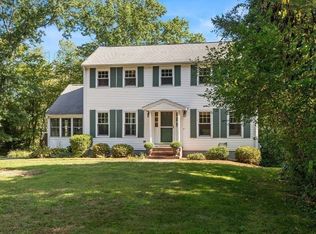 216 Raleigh Tavern Ln, North Andover, MA 01845