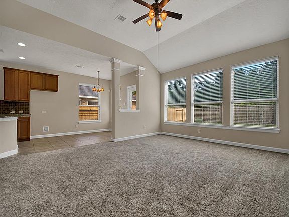 3rd image of 29907 Saw Oaks Dr
