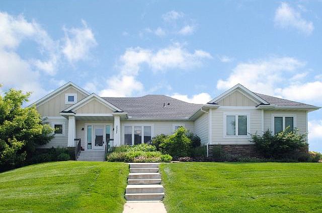 1st image of 2577 Eyrie Dr