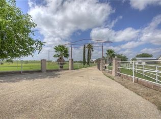 1260 Country Ln, Marion, TX 78124