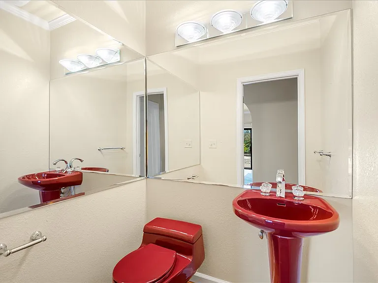 27220 Carrington Cir — Photo 2