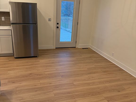 5th image of 1013 S 1st Ave