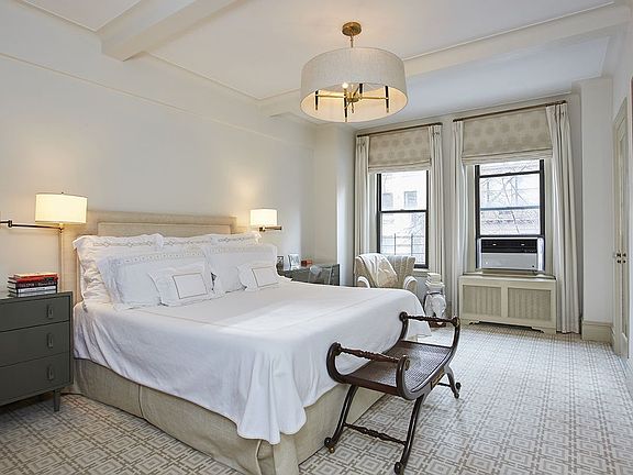 4th image of 975 Lexington Ave #2B