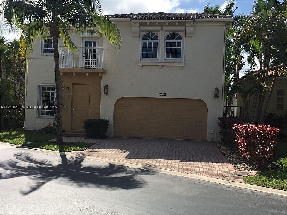1st image of 21232 NE 31st Pl