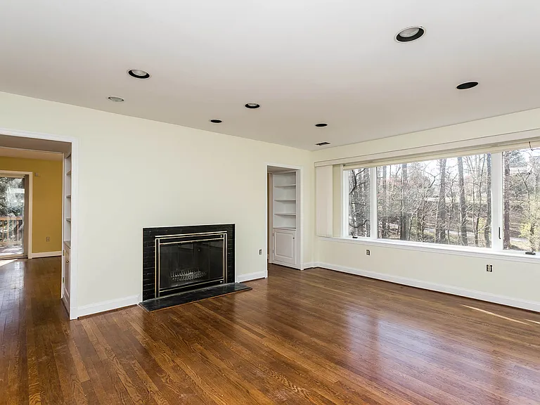 1103 Rolandvue Rd — Photo 12