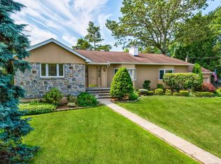 144 Fairview Rd, Massapequa, NY 11758