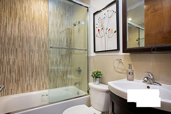 Rented by EXR | media 19