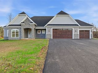 214 Willnick Cir, Rochester, NY 14626