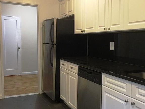5th image of 21004 42nd Ave APT 2D