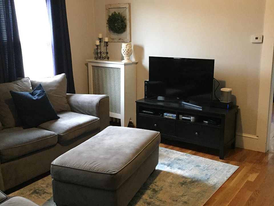 15 Albertina St 2L, Quincy, MA 02169 Zillow