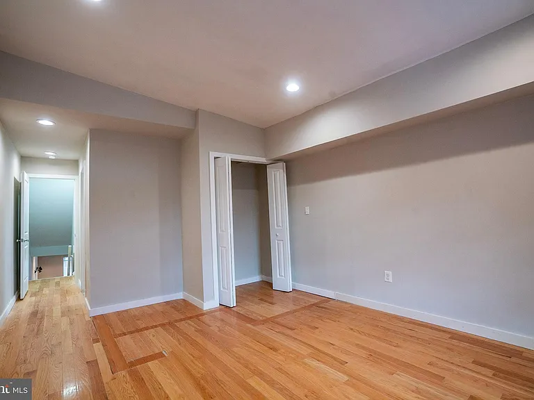 1504 Swain St #2 — Photo 9