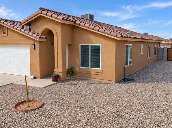7966 E 45th Ln, Yuma, AZ 85365