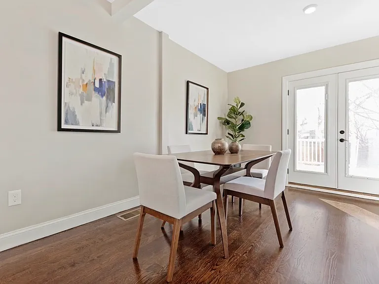 15 Richard St #1 — Photo 10