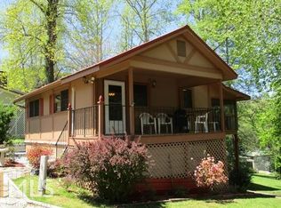 43 Salem Square Ln, Hayesville, NC 28904