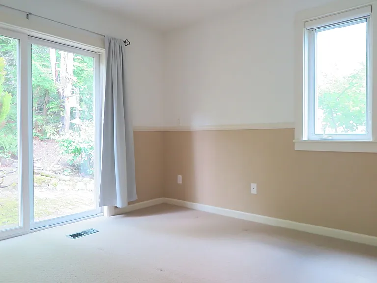 10267 NW Alder Grove Ln — Photo 18