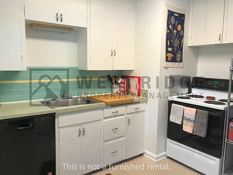 2702 SE 38th Ave — Photo 6