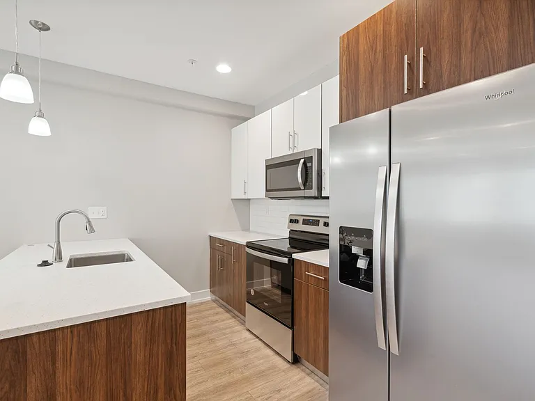 2612 Annin St #2 — Photo 1