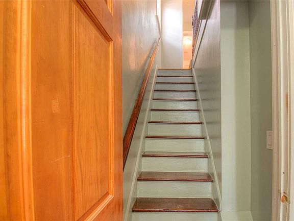 3rd image of 91-25 211th St #2