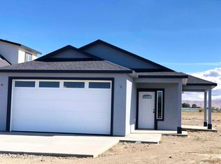 711 S 6th St, Mabton, WA