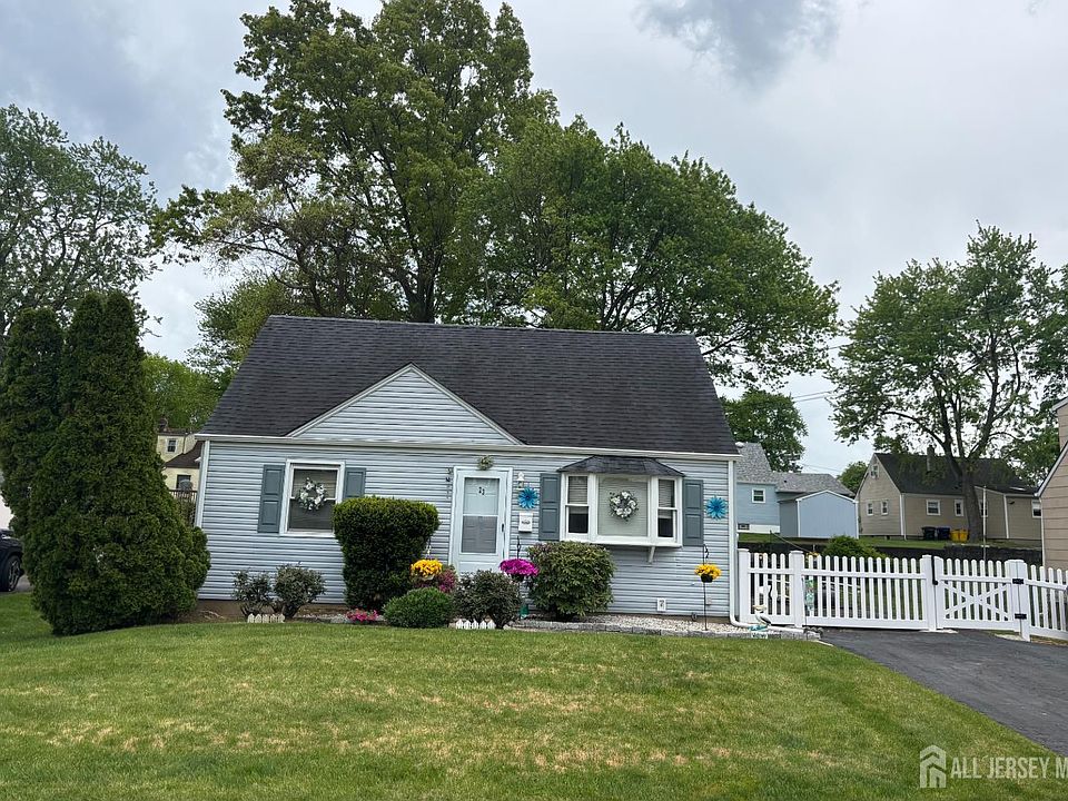1st image of 23 Northfield Ave