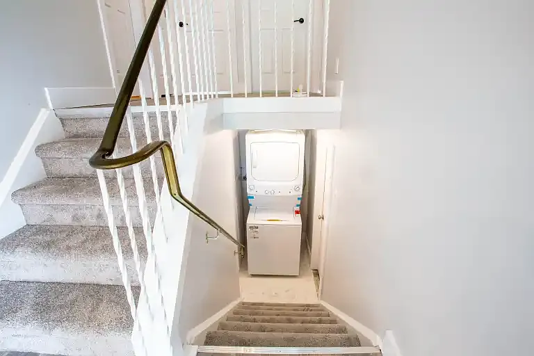 1149 Basswood Pl #1A — Photo 8