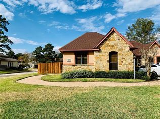 89 Monterrey Rd W, Montgomery, TX 77356