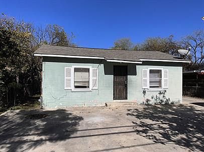 1st image of 335 W Sayers Ave #A