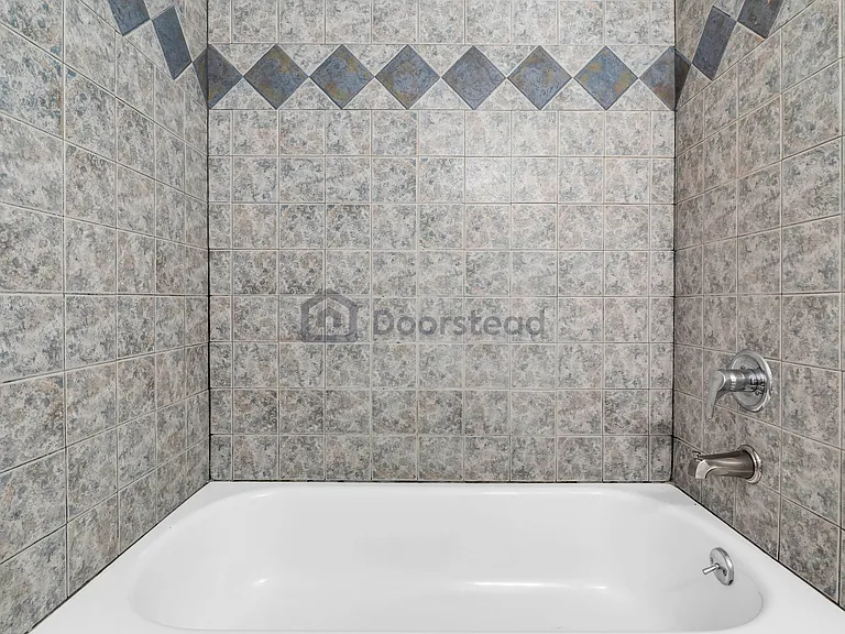 1914 W Alabama St #4 — Photo 22