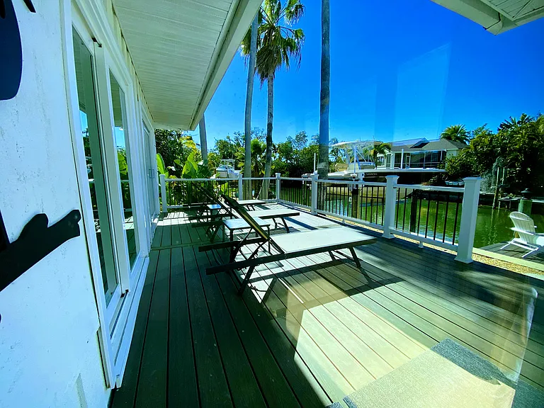 531 De Narvaez Dr — Photo 11