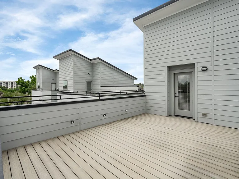 6010 Truro St #C — Photo 43