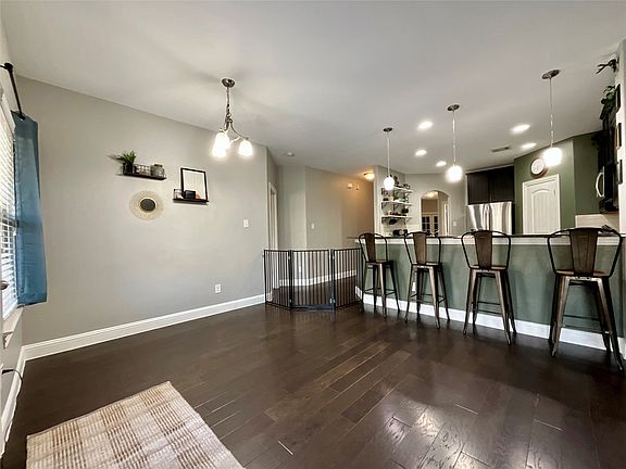 5th image of 4005 Wavertree Rd