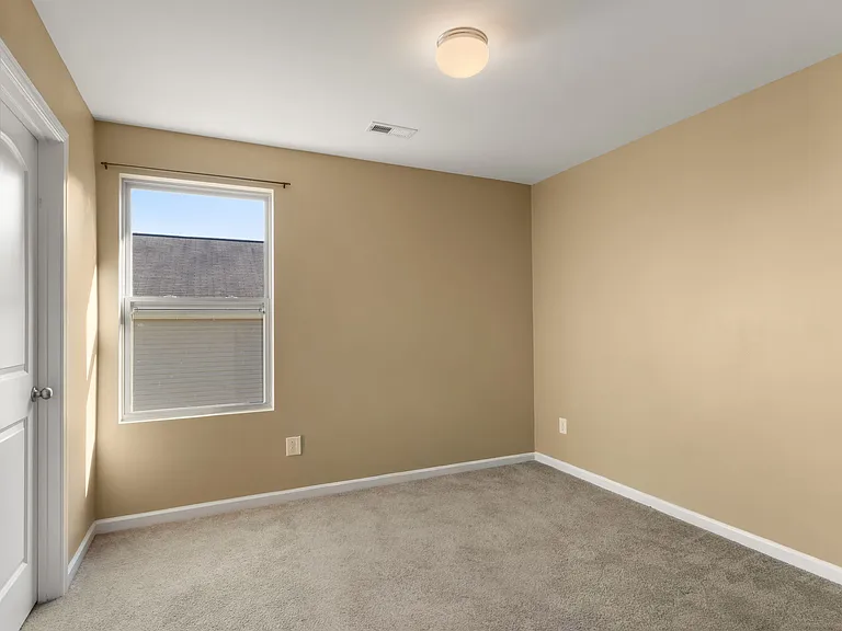 1491 Hyacinthia Ln — Photo 12